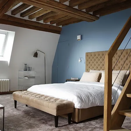 Le Manoir De La / Adults Only לינה וארוחת בוקר הונפלר