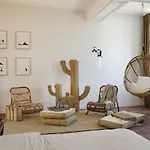 Le Manoir De La / Adults Only Honfleur