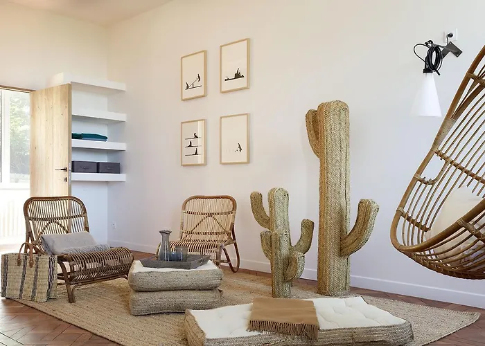 Alojamento de Acomodação e Pequeno-almoço Le Manoir De La / Adults Only